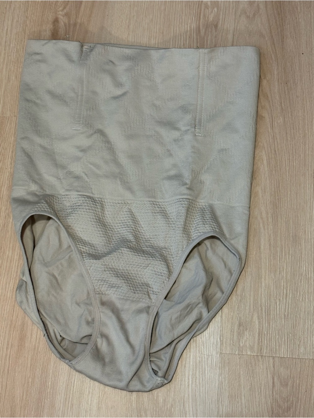 High-Waist Shaping Briefs in Light Beige